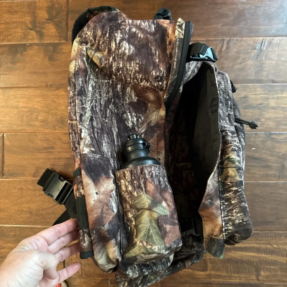 Mad Dog Gear Hunting Backpack Camo Brown Multi Pockets Waist Strap